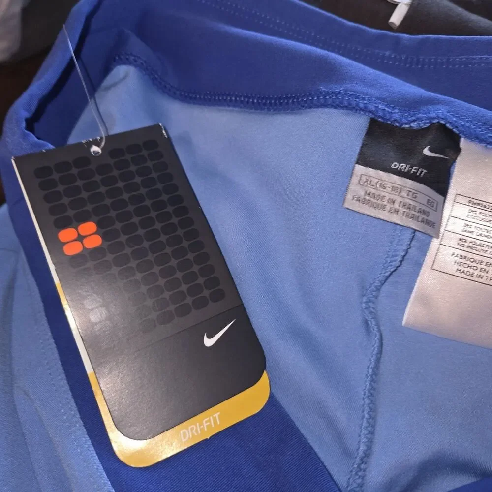 Nike nwt dri